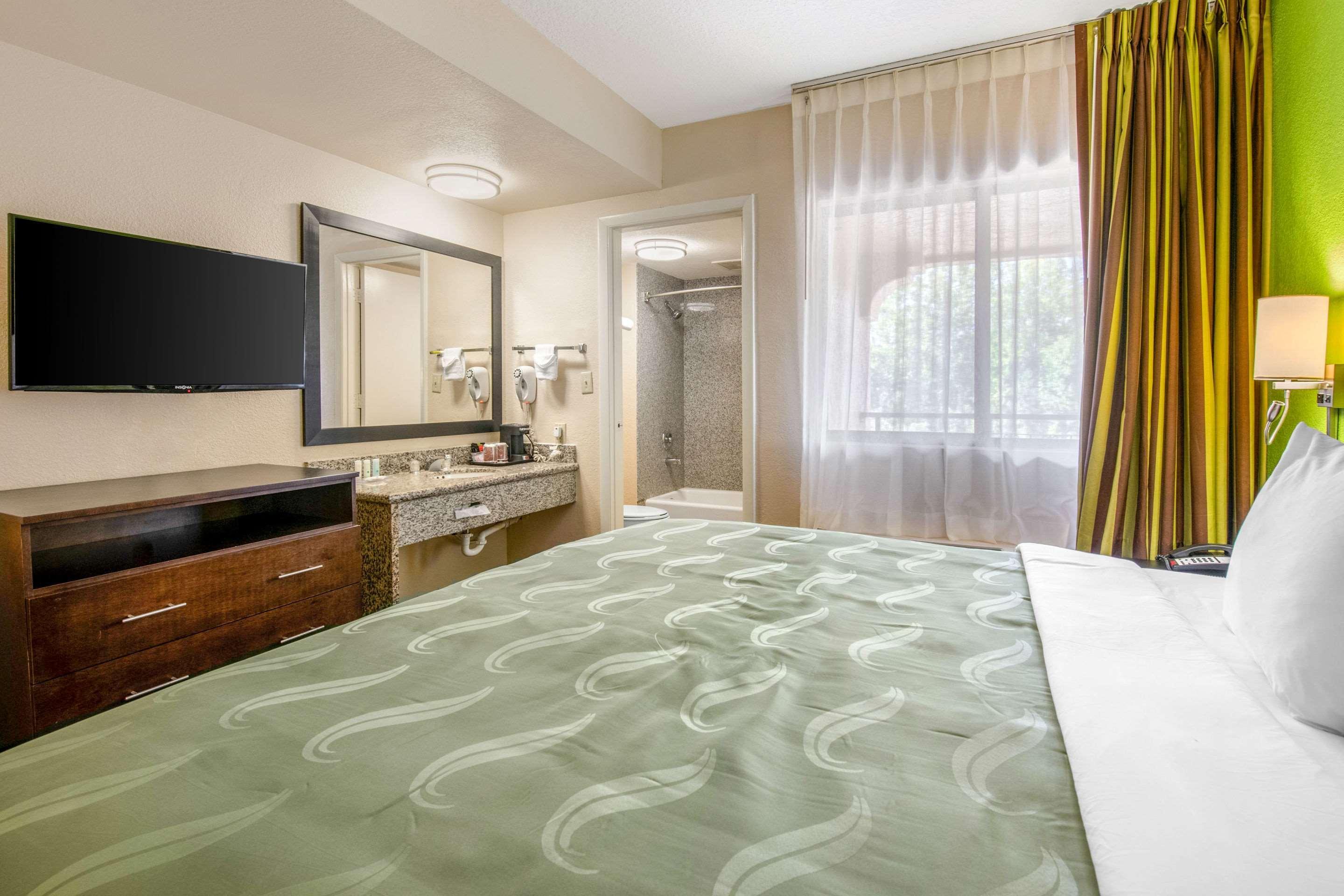 Quality Inn & Suites Jacksonville-Baymeadows Ngoại thất bức ảnh