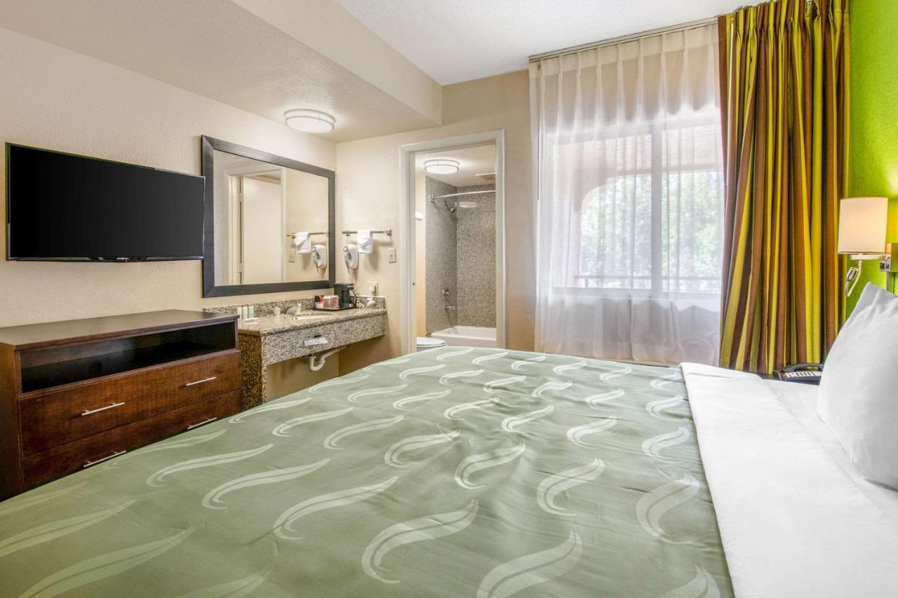 Quality Inn & Suites Jacksonville-Baymeadows Ngoại thất bức ảnh
